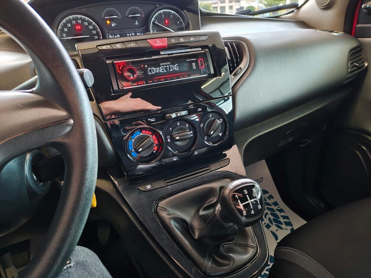 Lancia Ypsilon 1.3 MJT 16V 80 CV 5 porte S&S Platinum