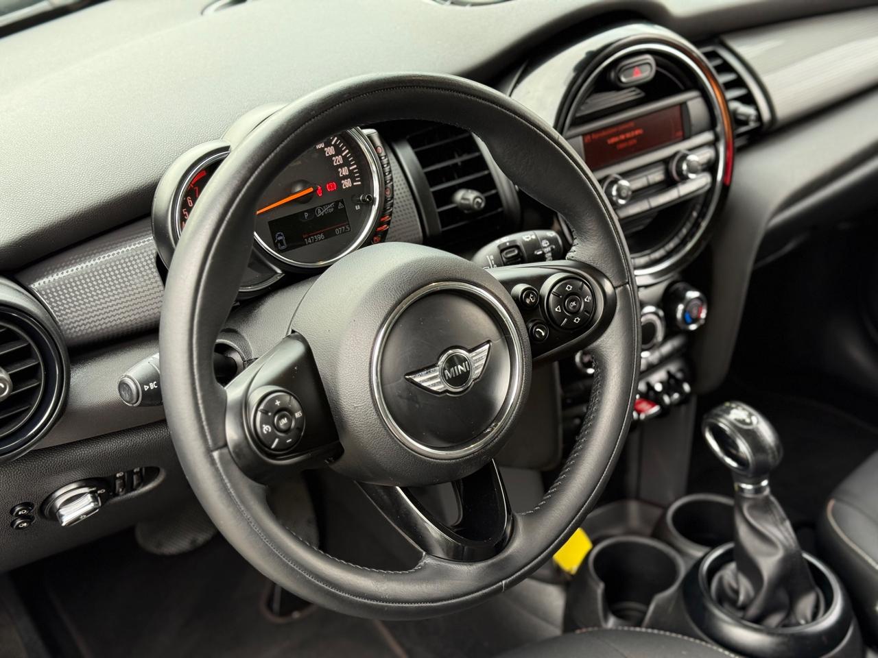 MINI COOPER 1.5BENZINA 136CV 5 porte 2015