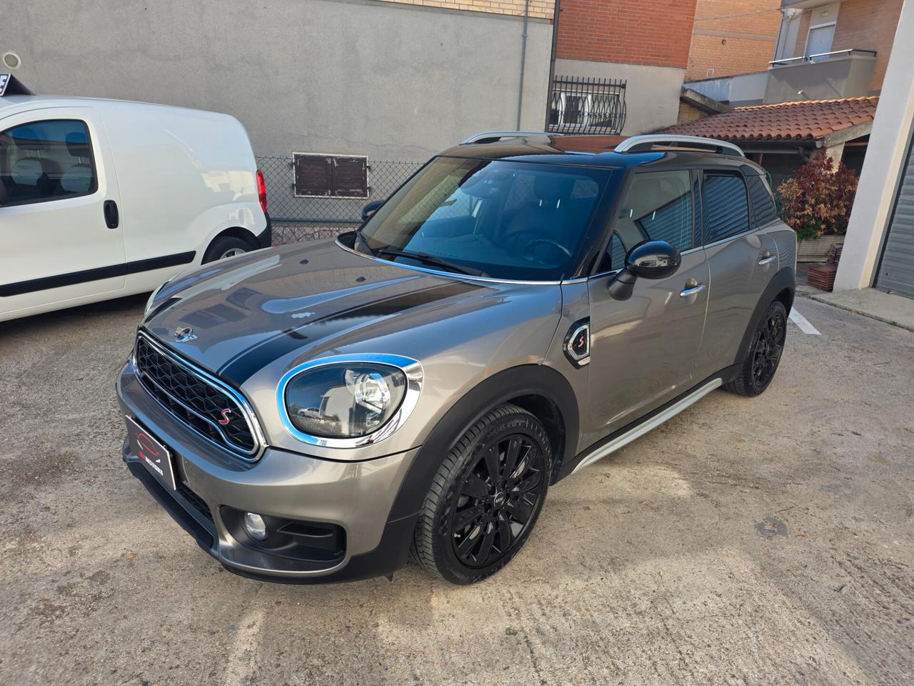 Mini Cooper SD Countryman 2.0 Business Automatica