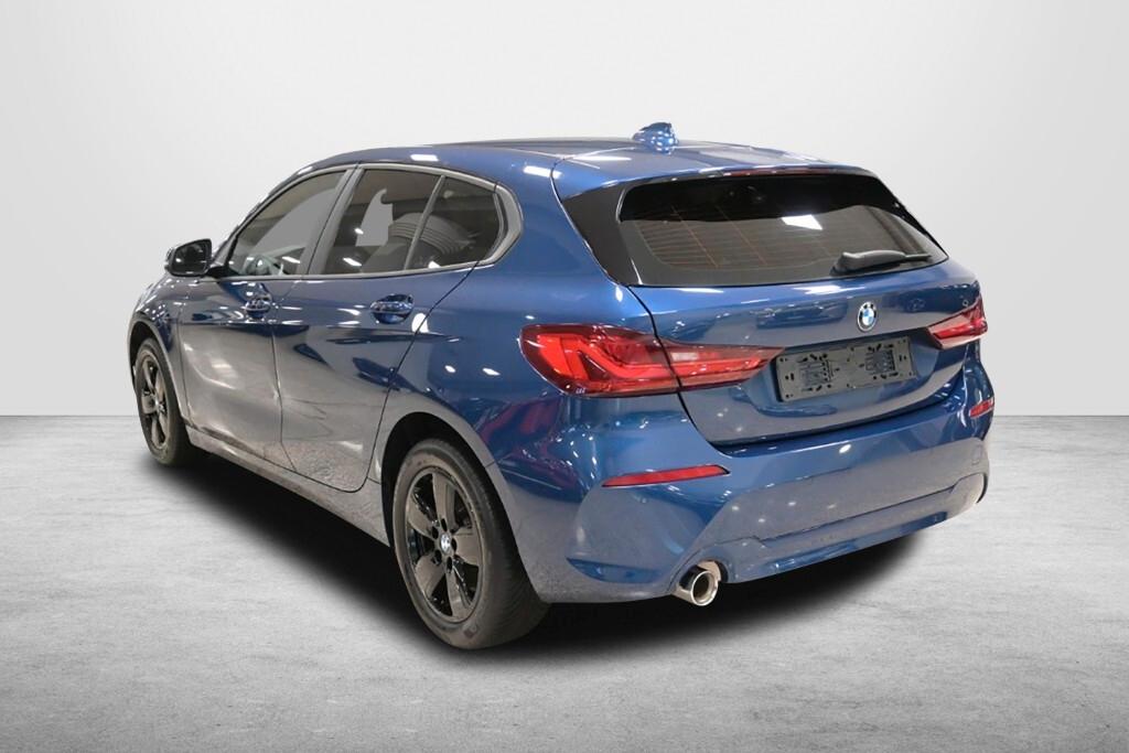 BMW 116i 110CV 6M. BUSINESS ADVANTAGE ( FARI LED - BMW DIGITAL COCKPIT - NAVI - MIRROR - CRUISE - PDC )