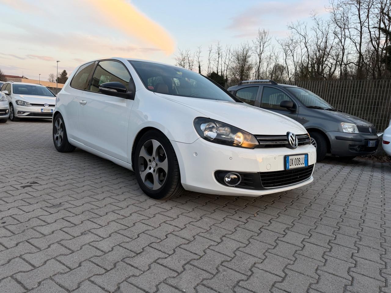 Volkswagen Golf 1.4 TSI 122CV DSG 3p. Highline