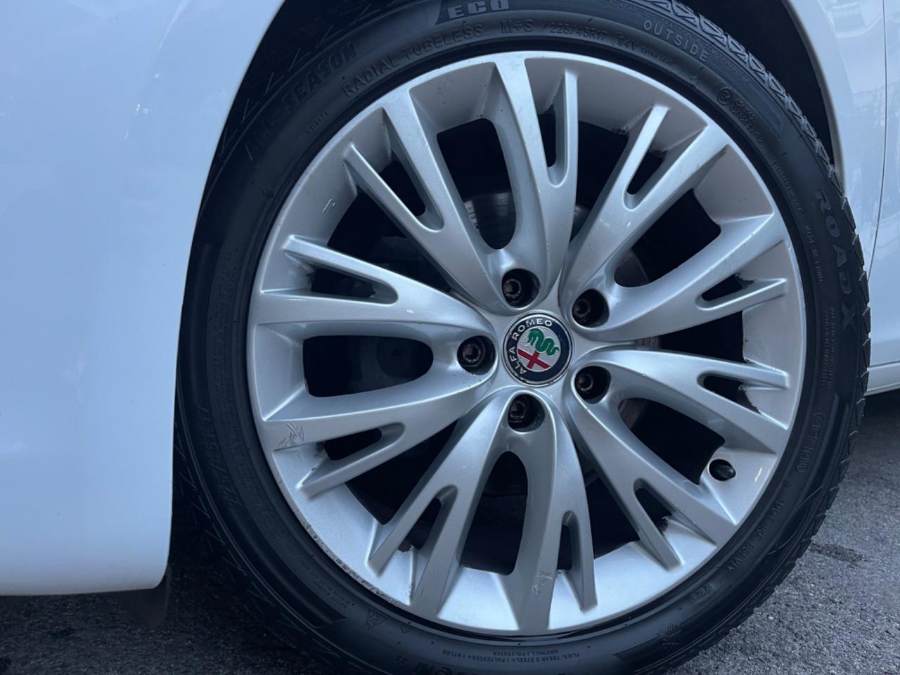 Alfa Romeo Giulietta 1.6 JTDm 120 CV Super KM 122.000 CERTIFICATI