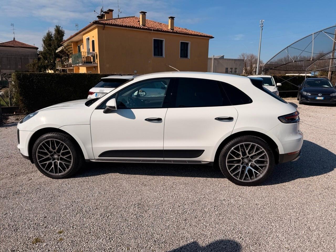 Porsche Macan 2.0 245cv pdk