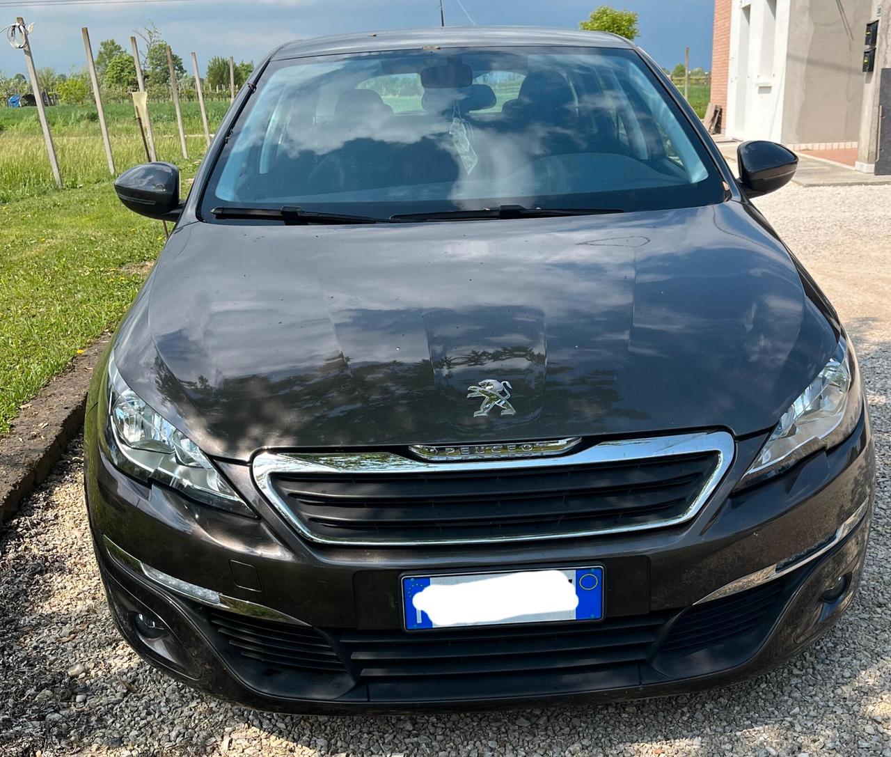 Peugeot 308 1.6 Hdi sw 115 cv in arrivo tua a € 185 mese