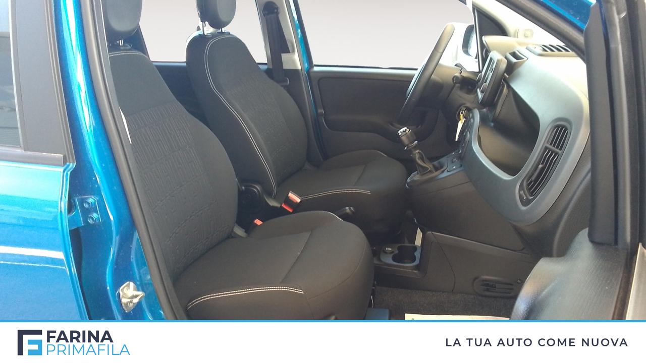 FIAT Panda III 2021 Cross - Panda 1.0 firefly hybrid City Cross s&s 70cv 5p.ti