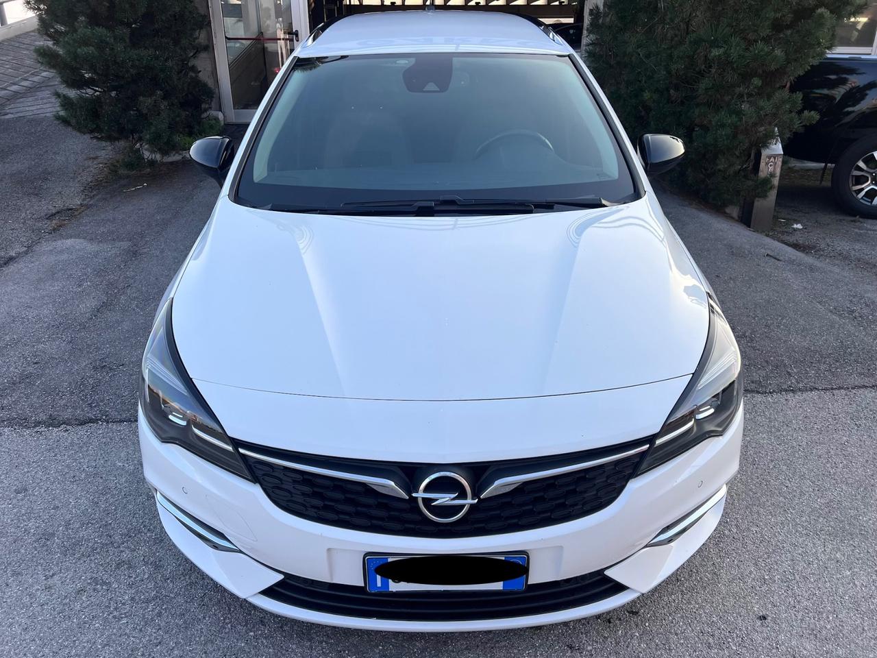 Opel Astra 1.5 CDTI 105 CV S&S Sports Tourer Business Elegance