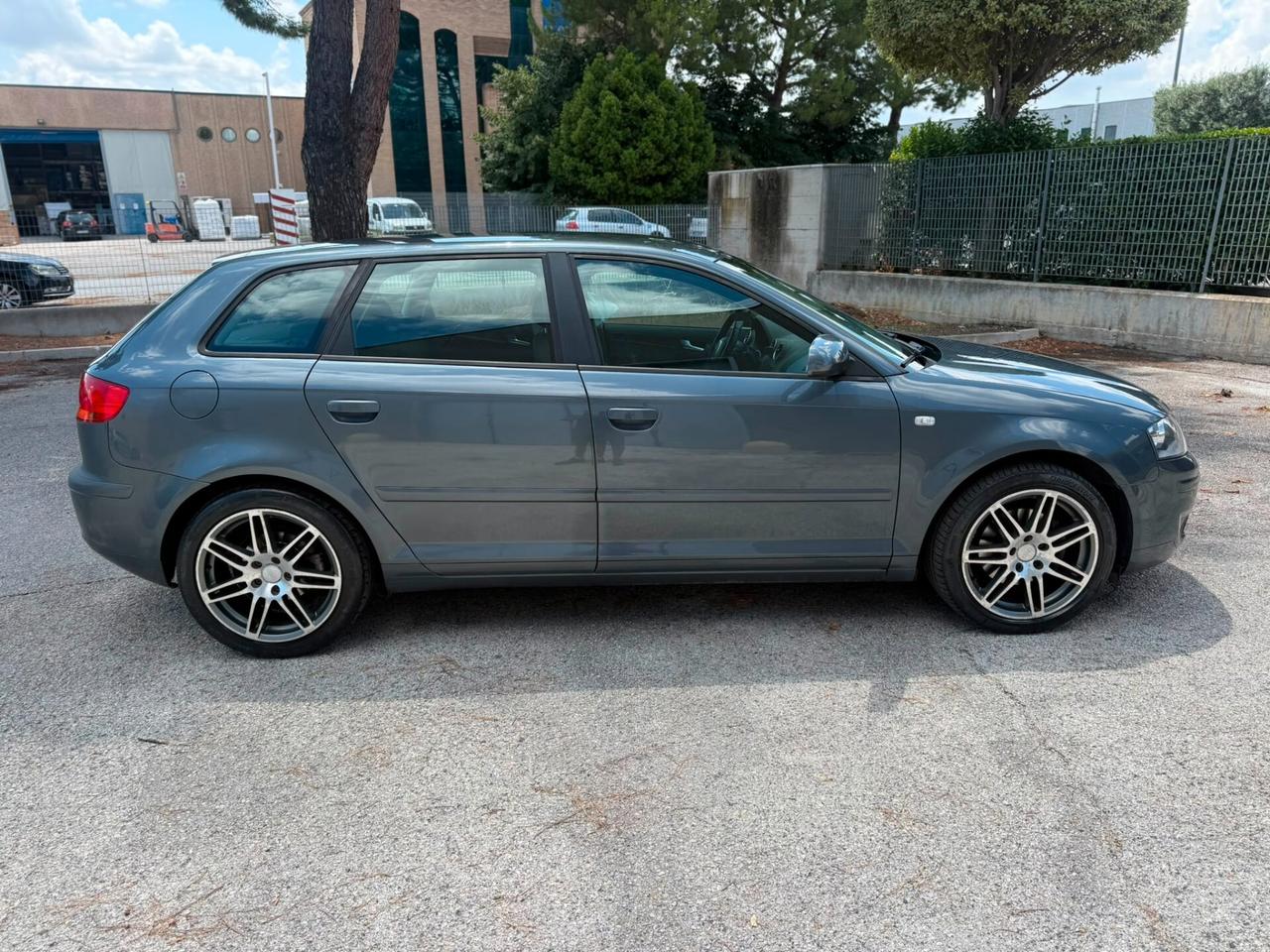 AUDI A3 2.0 TDI AUTOMATICA SPB 2008 12 MESI DI GARANZIA
