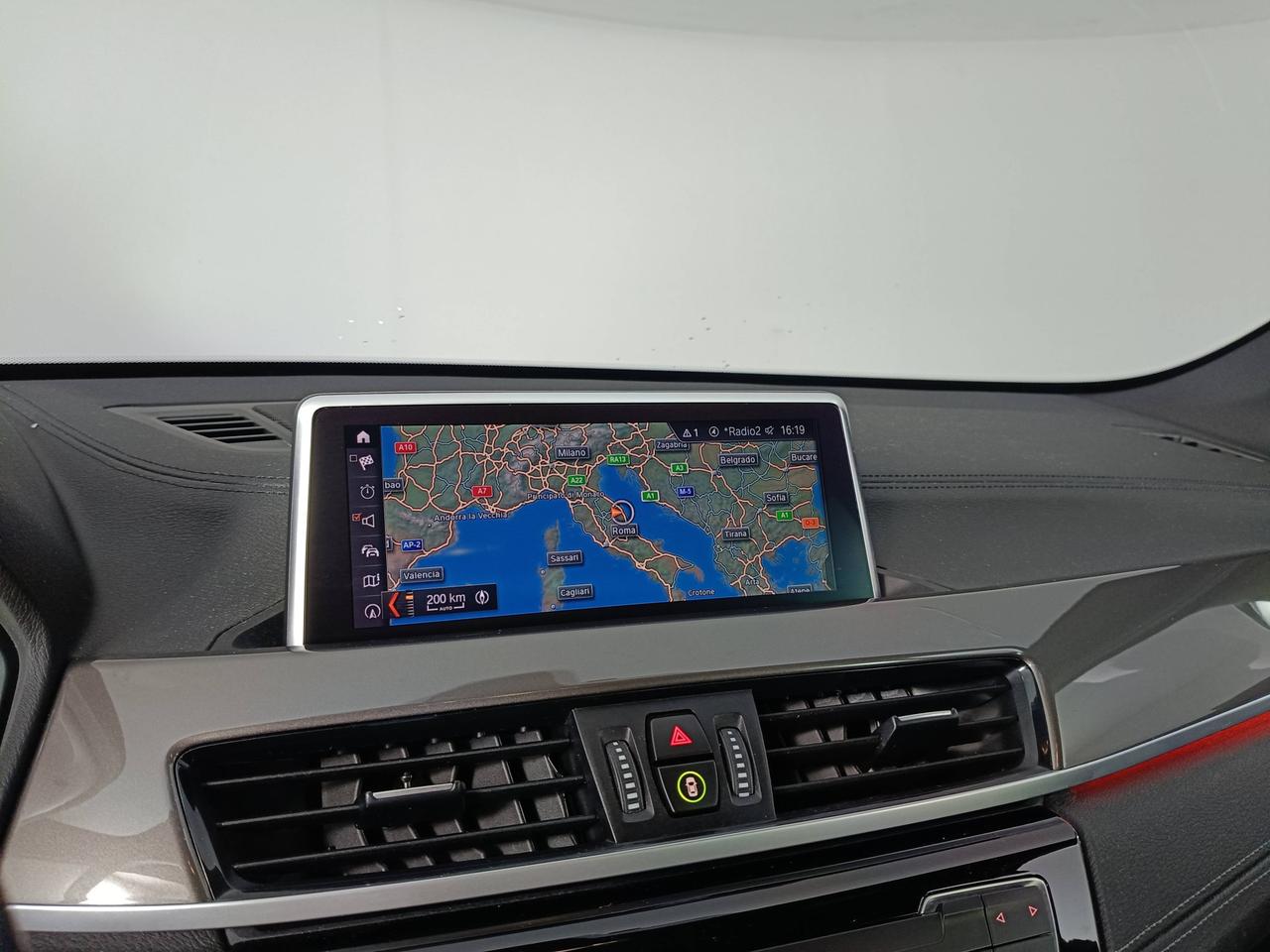 BMW X1 xdrive18d xLine auto my18