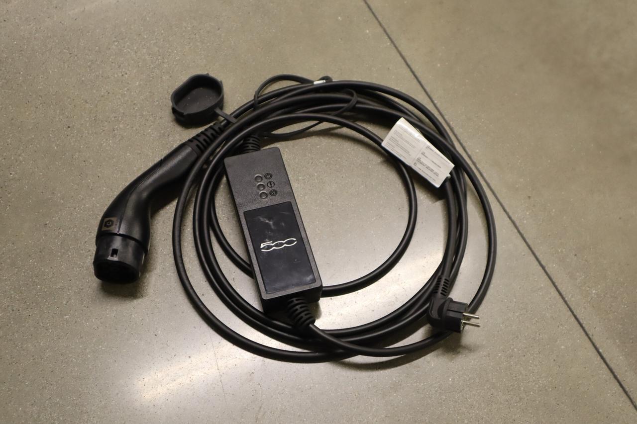 Fiat 500 Fiat 500E ACTION KEYLESS DIGITAL