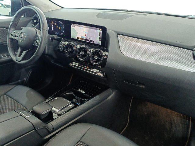 MERCEDES-BENZ GLA 200 d Automatic Business Extra