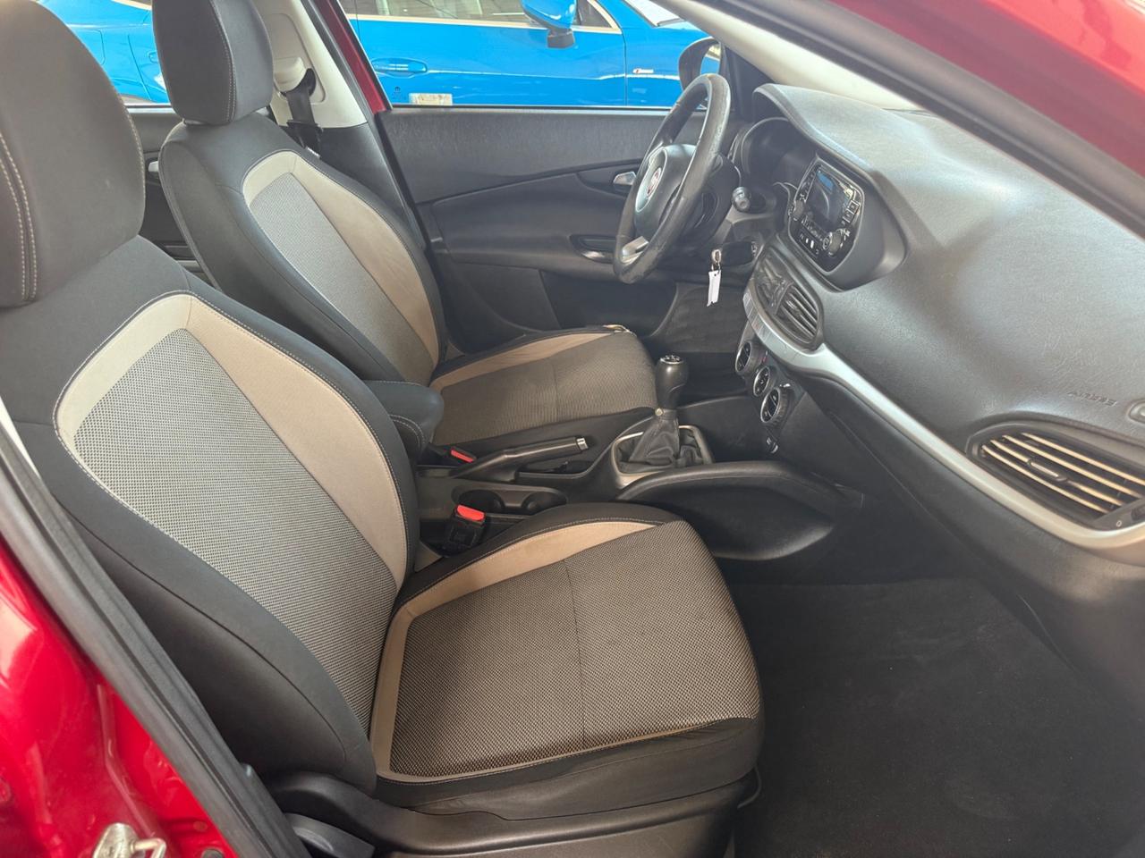 Fiat Tipo 1.3 Mjt 4 porte Easy