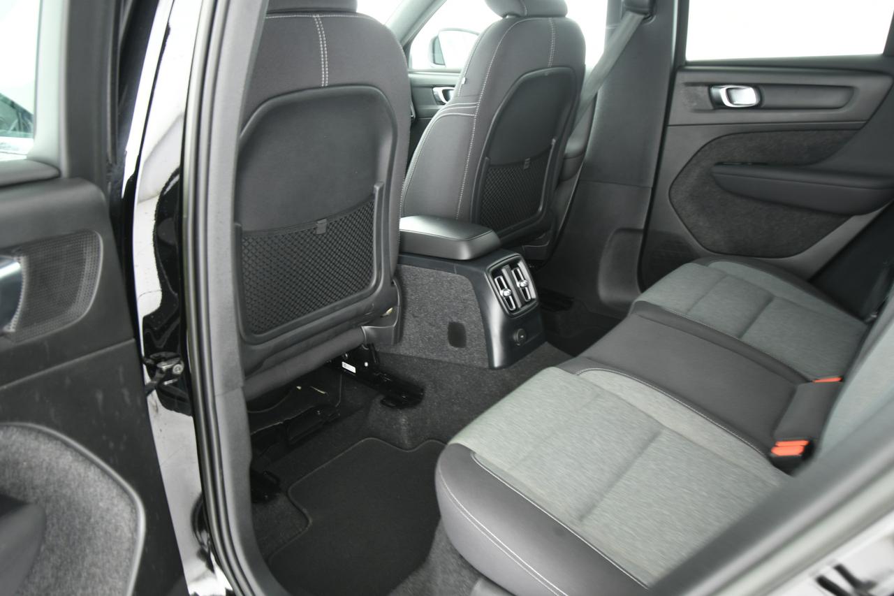 VOLVO XC40 N1 T4 recharge plug-in hybrid Core auto PREZZO+IVA+CAMERA