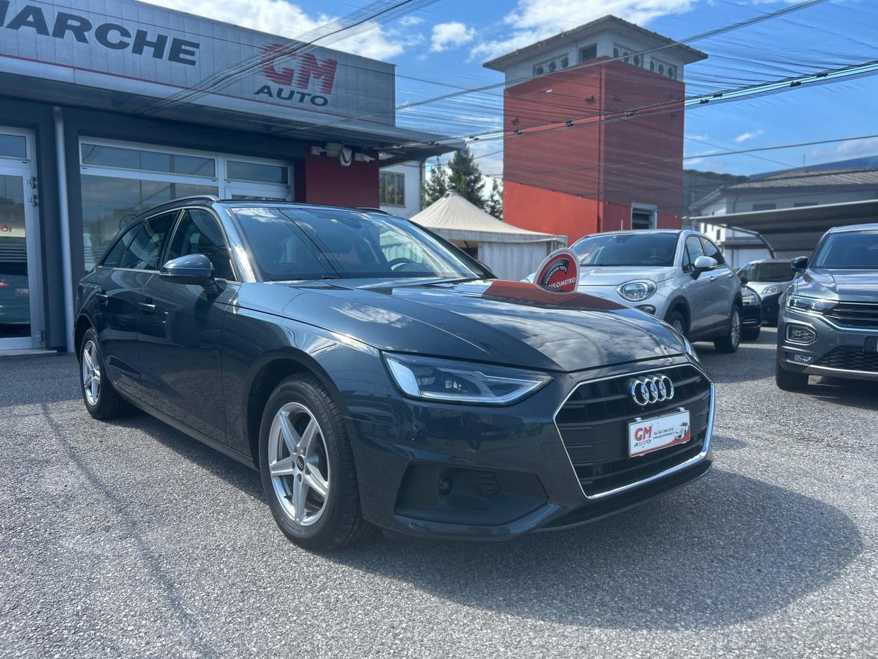 Audi A4 Avant 30 2.0 tdi mhev Business 136cv s-tronic