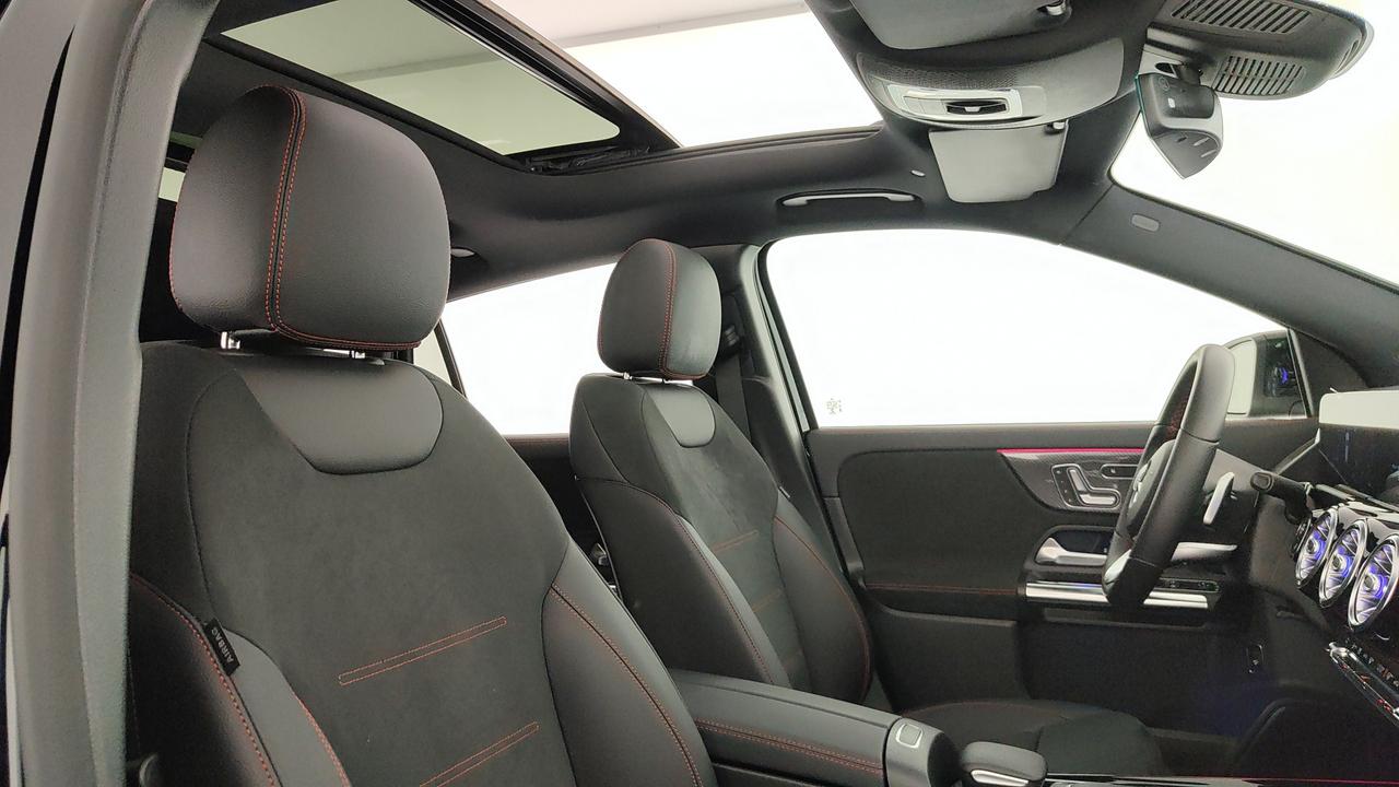 Mercedes-Benz GLA 200 d Premium 4matic auto