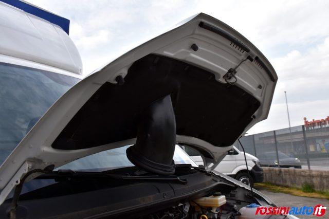 VOLKSWAGEN Crafter 50/35 2.0 TDI 122 CV L4 RWD CENTINA E TELO