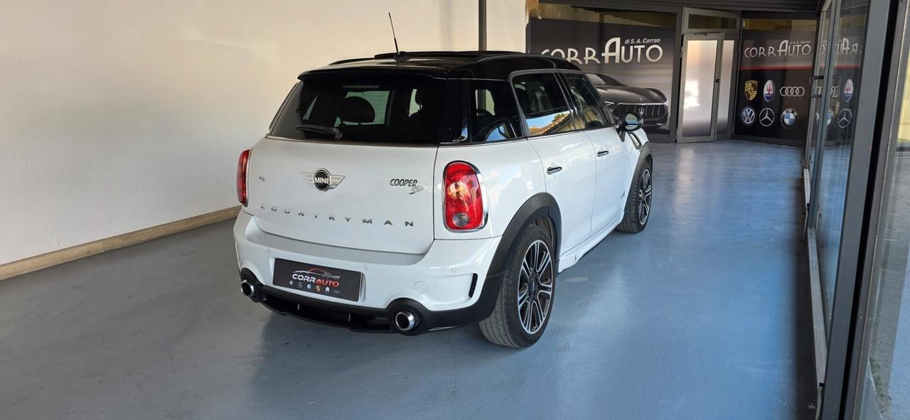 Mini Cooper SD Countryman 2.0 ALL4 TETTO