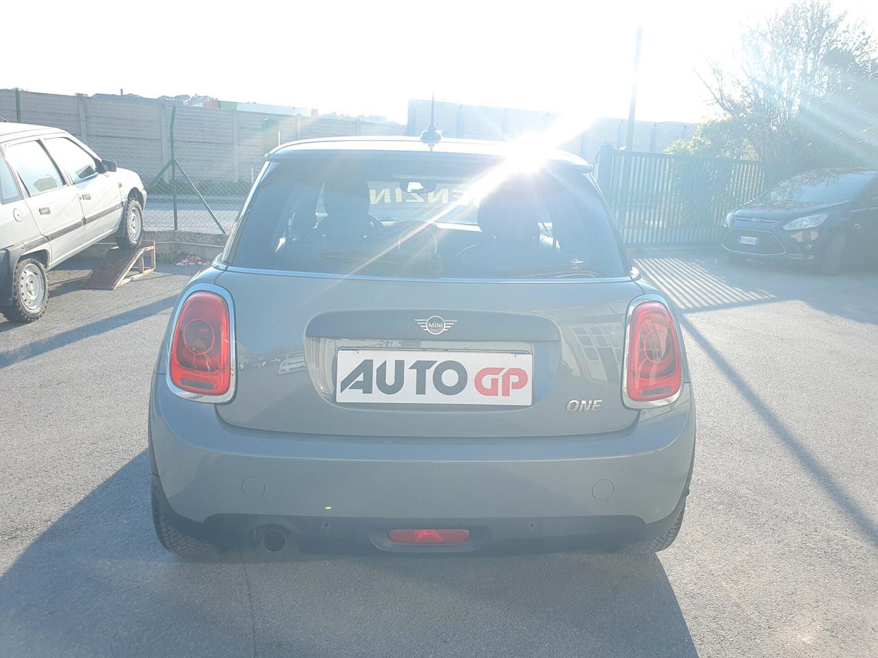 Mini 1.5 Cooper 102cv benzina Neopatent 2018