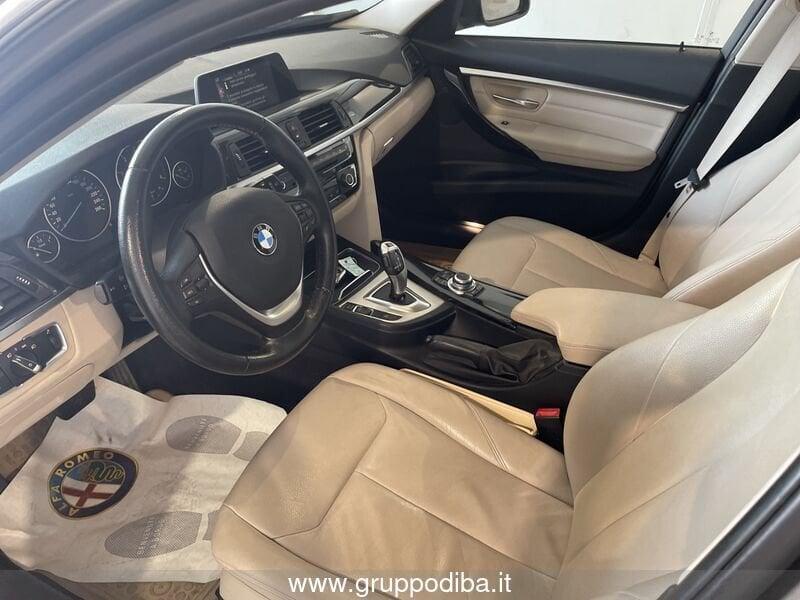 BMW Serie 3 Touring Serie 3 F31 2015 Touring Diese 318d Touring Luxury auto