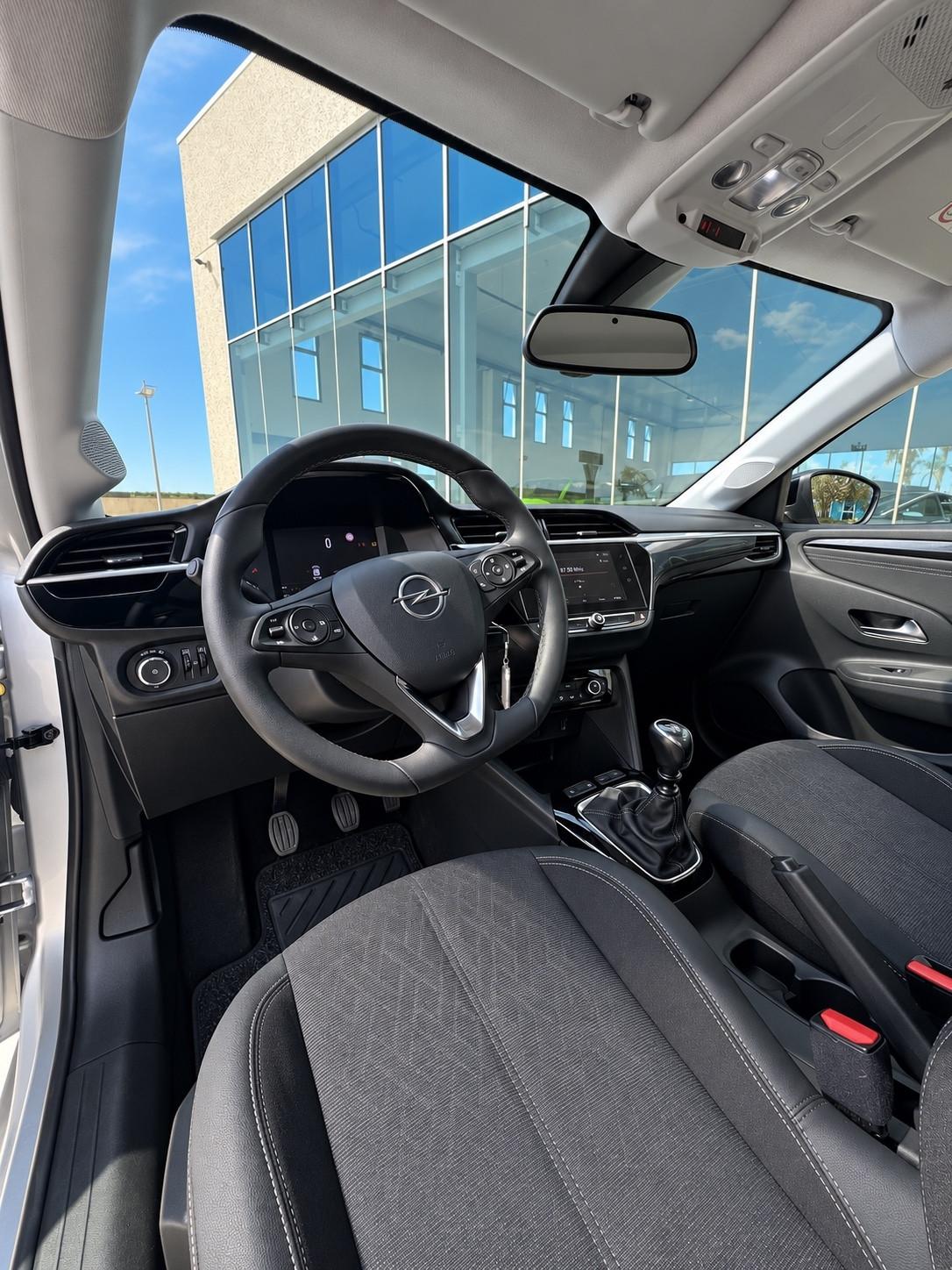 Opel Corsa 1.2 100 CV GS - possibilità noleggio no scoring