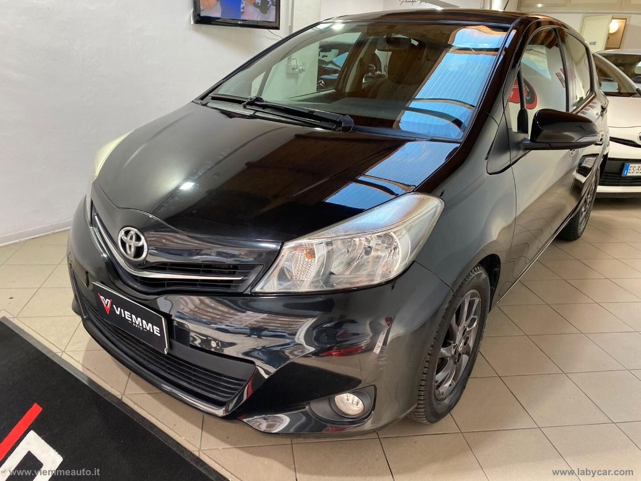 Toyota Yaris 1.4 D-4D 5 porte Lounge