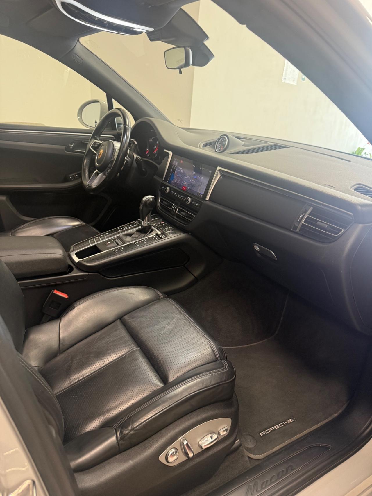 Porsche Macan 2.0