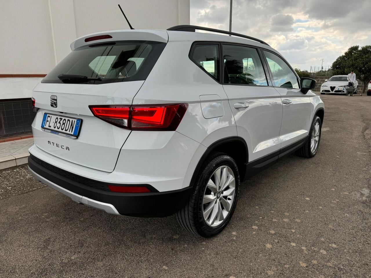 Seat Ateca 1.6 TDI FARI FULL LED, RetroCamera