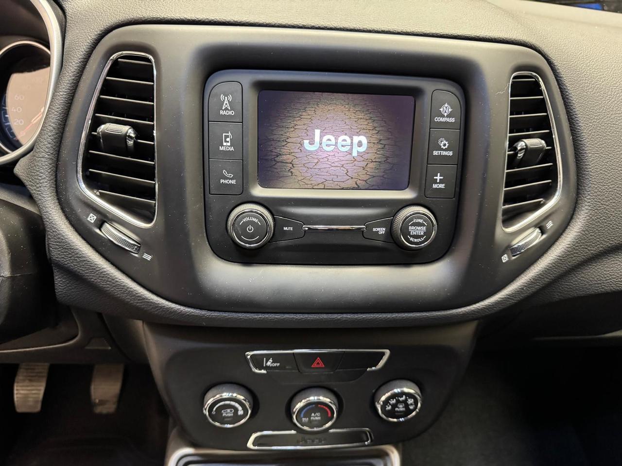 JEEP Compass II 2017 - Compass 1.3 turbo t4 Longitude 2wd 130cv my20