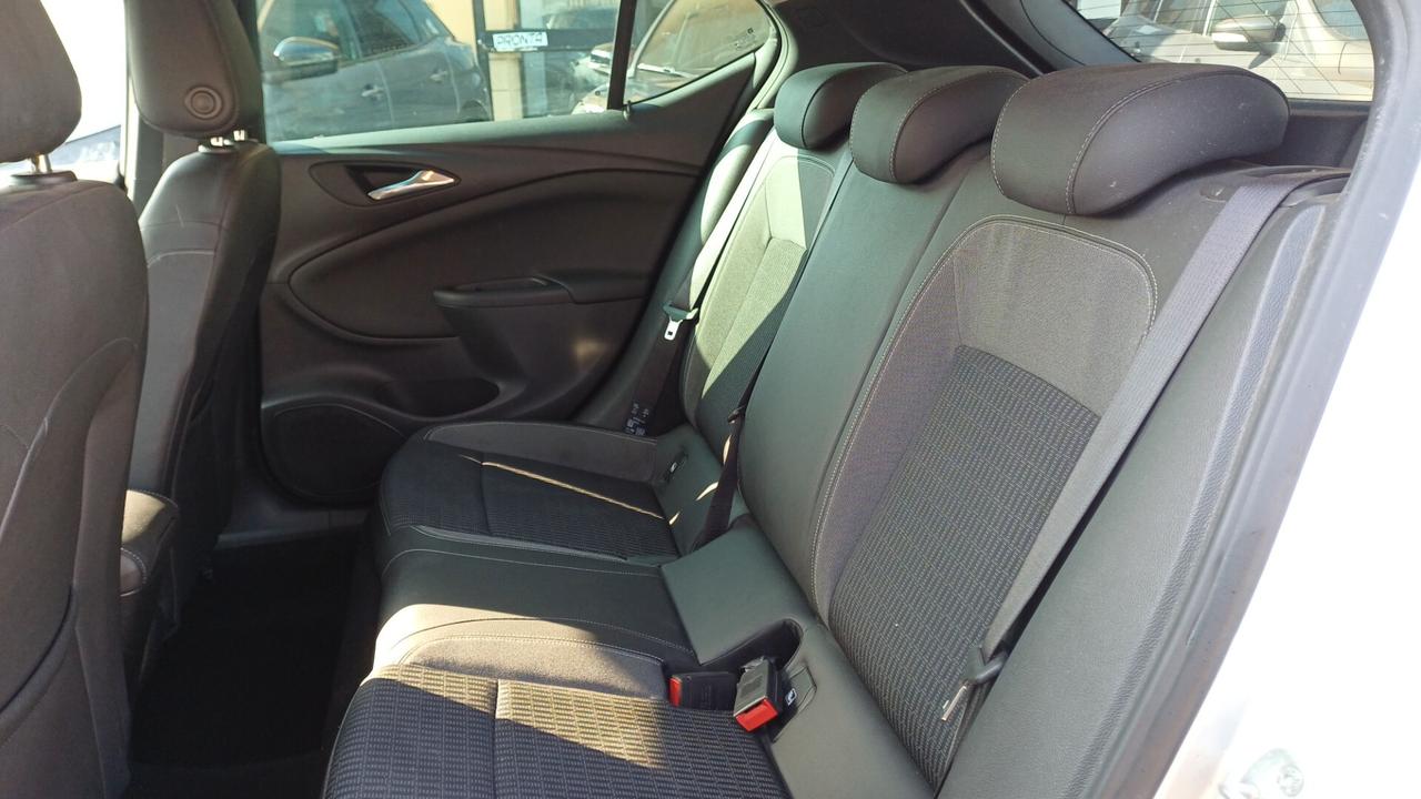 Opel Astra 1.5 CDTI 122 CV S&S AT9 74000KM!