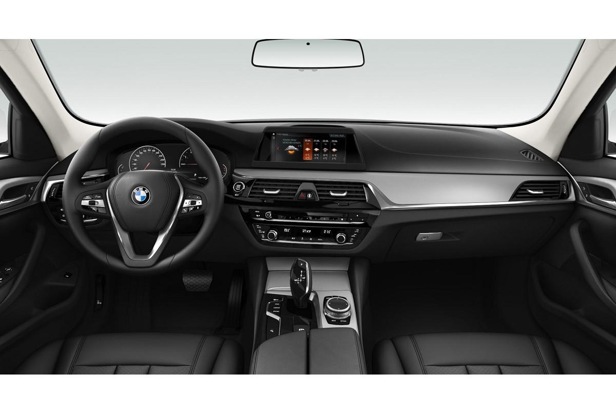 BMW Serie 5 G31 2017 Touring - 520d Touring Msport auto