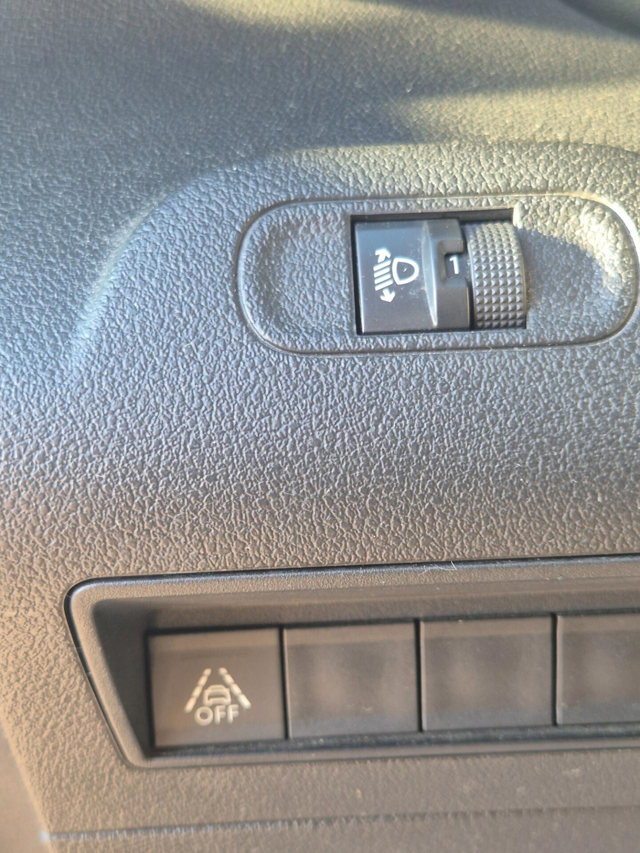 Citroen Berlingo BlueHDi 100 XL Shine (IVA INCLUSA)