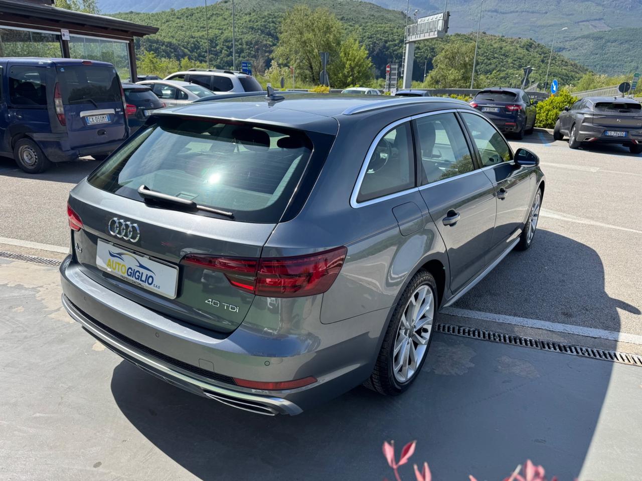 Audi A4 Avant 2.0 TDI 190 CV S tronic S line edition