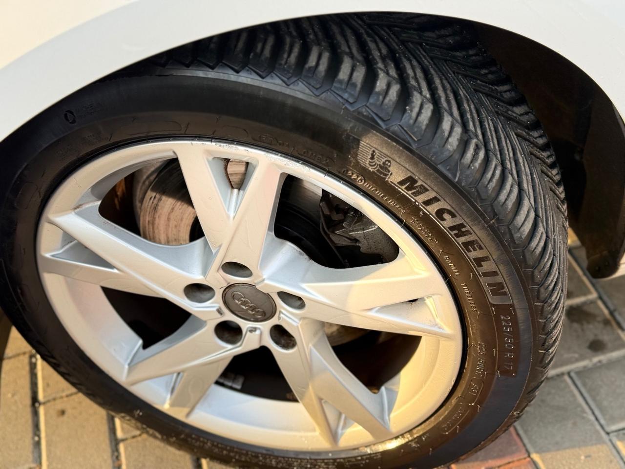 Audi A4 Avant 2.0 TDI 150 CV ultra S tronic Sport