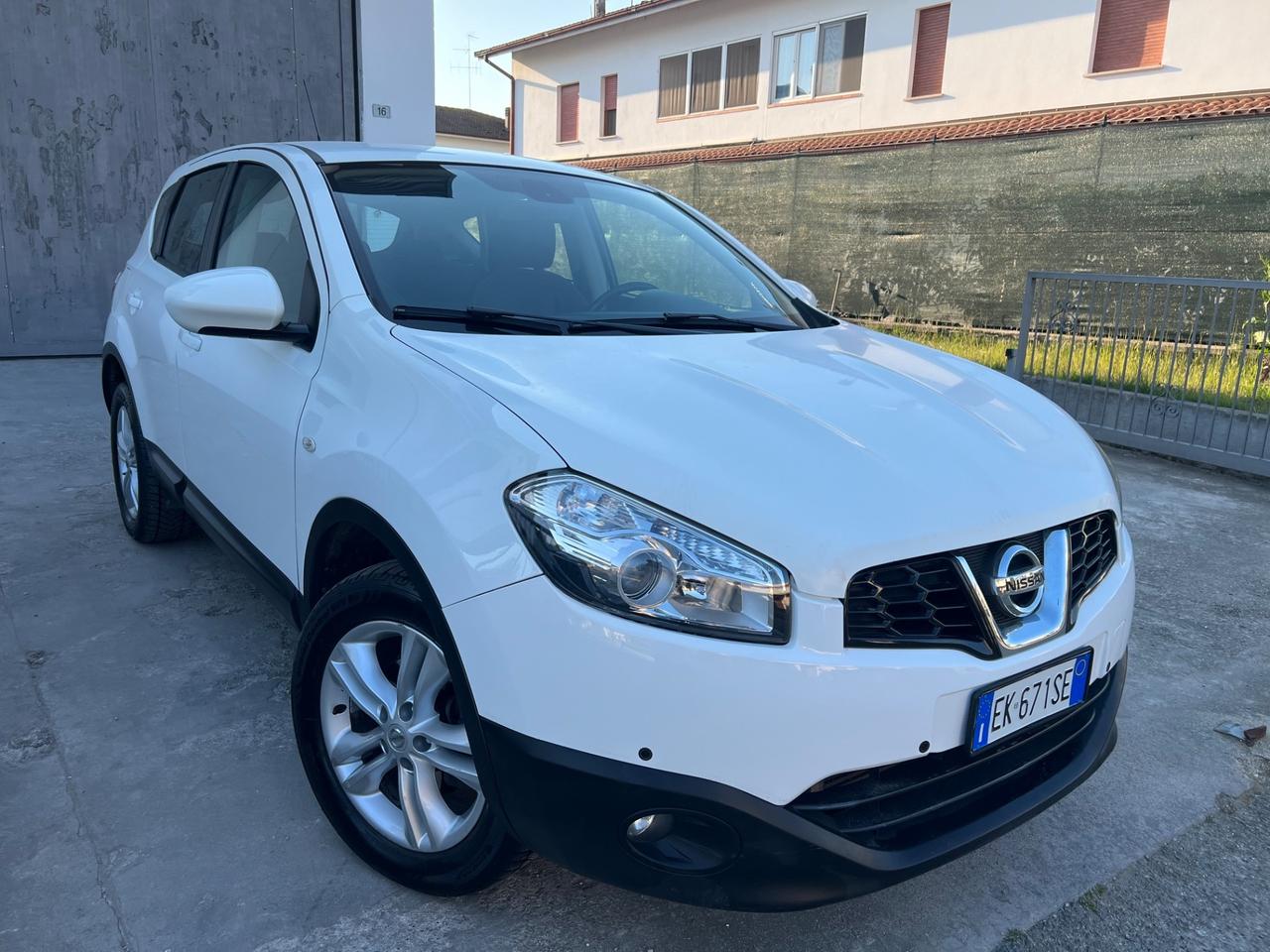 Nissan Qashqai 2.0 dCi 4WD AUTOMATICA 4x4 2012