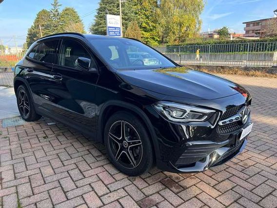 Mercedes-Benz GLA 200 Premium auto