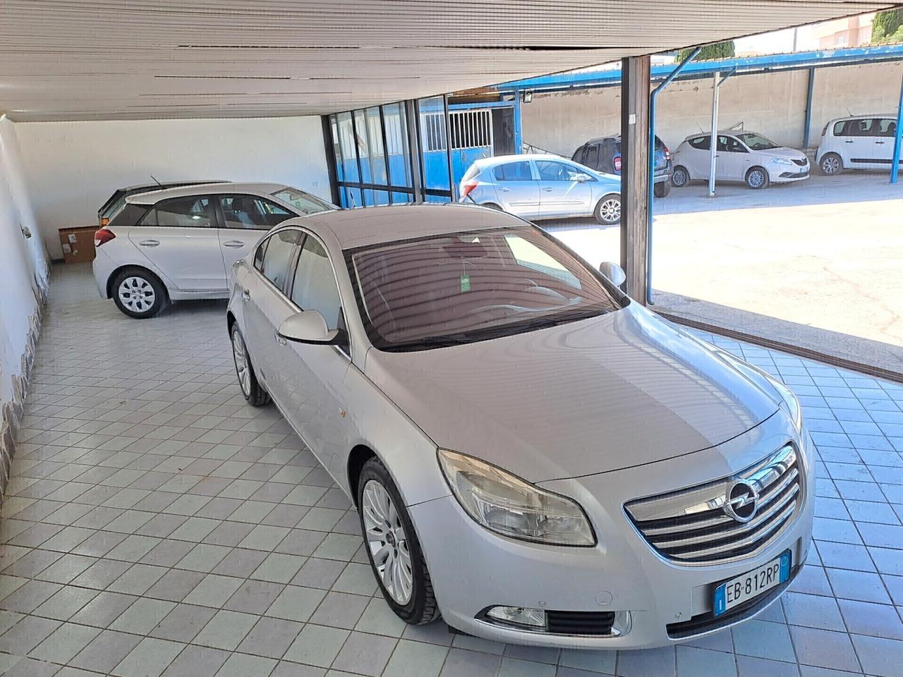 Opel Insignia 2.0 CDTI 160 CV TAGLIANDATA
