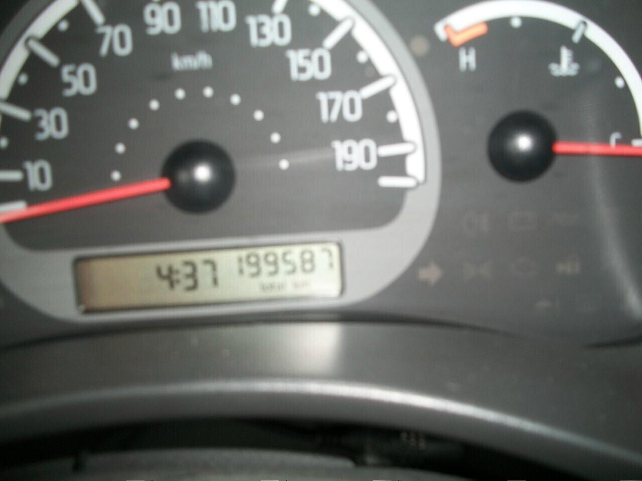 Fiat Panda 1.2 Emotion 1242 BENZINA EURO 05 NERA KM 199587 A EURO 3990,00 PIU PASSAGGIO E GARANZIAO GARANZIA UN ANNO