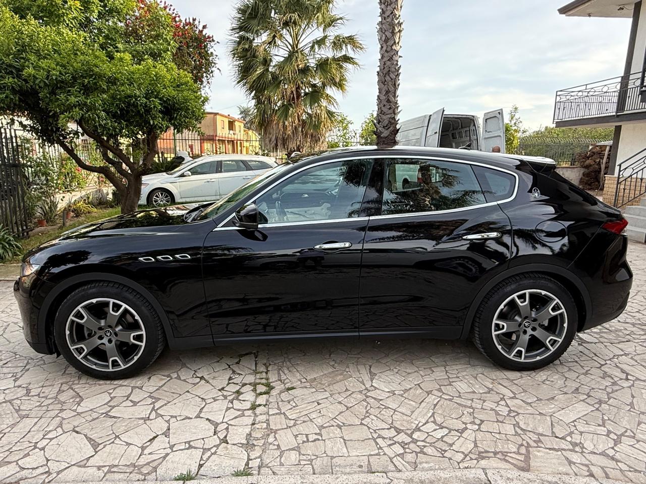 Maserati Levante V6 Diesel AWD 250 CV