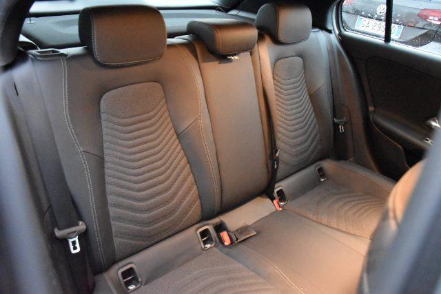 MERCEDES-BENZ A 180 d Automatic Business