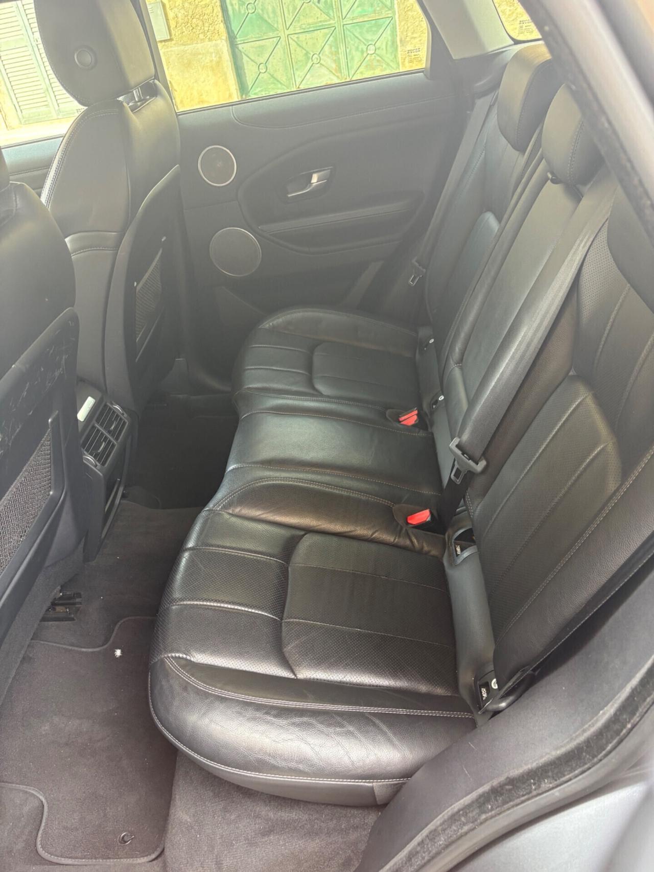 Land Rover Range Evoque 2.0 TD4 180 CV 5p. SE Dynamic