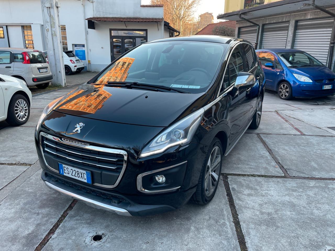 Peugeot 3008 1.6 HDi 115CV Allure