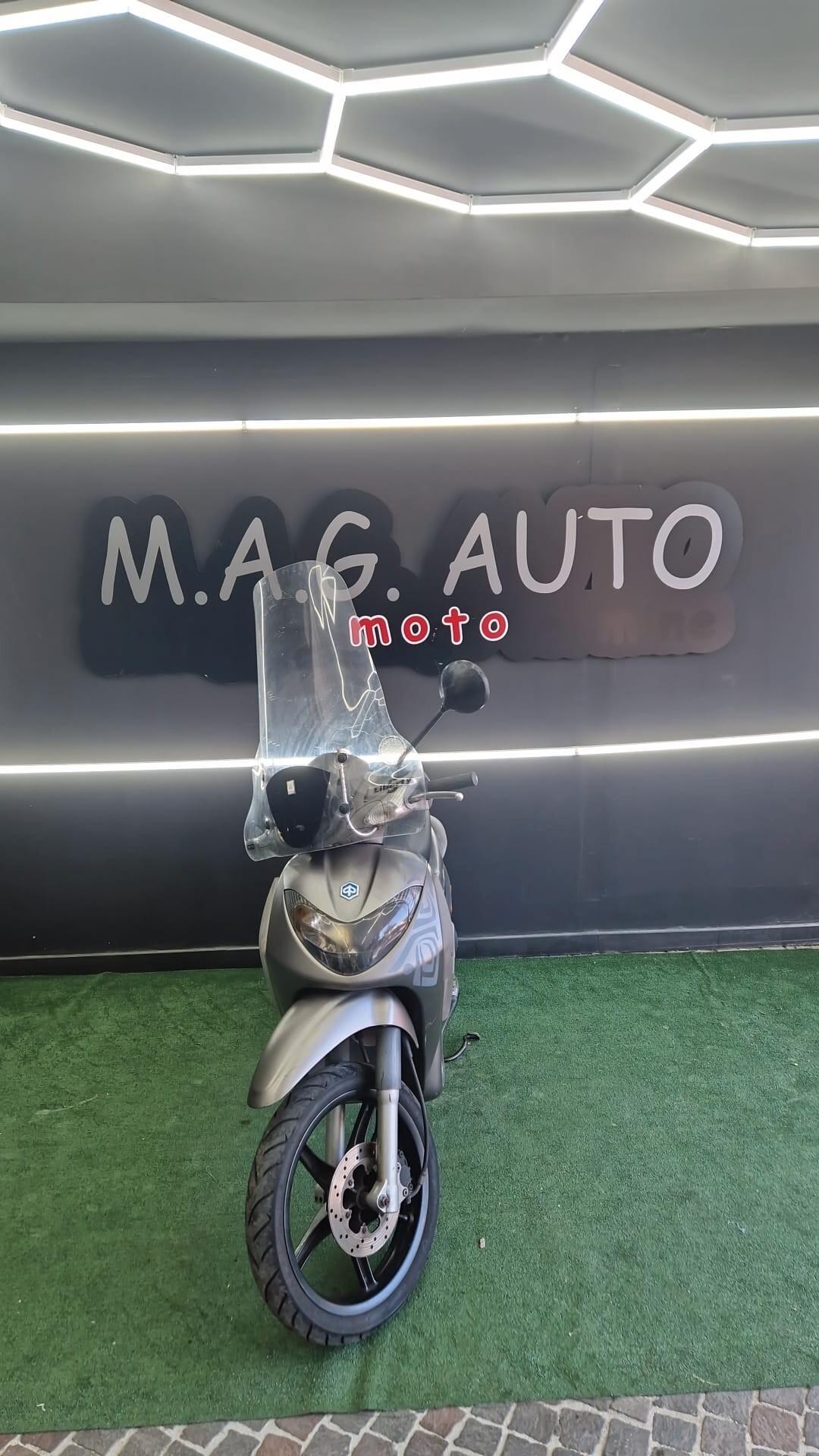 Piaggio Liberty 125 Base