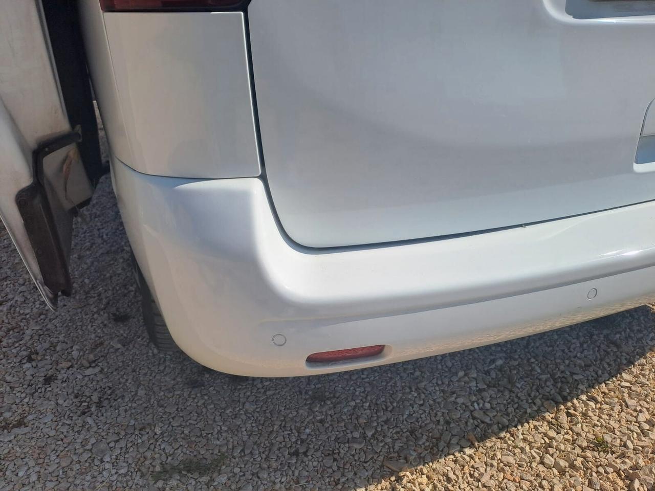 PEUGEOT TRAVELLER 9 POSTI
