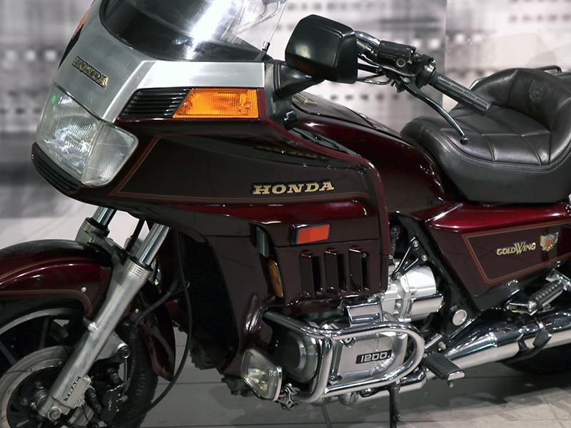 Honda GL 1200 Gold Wing Aspencade