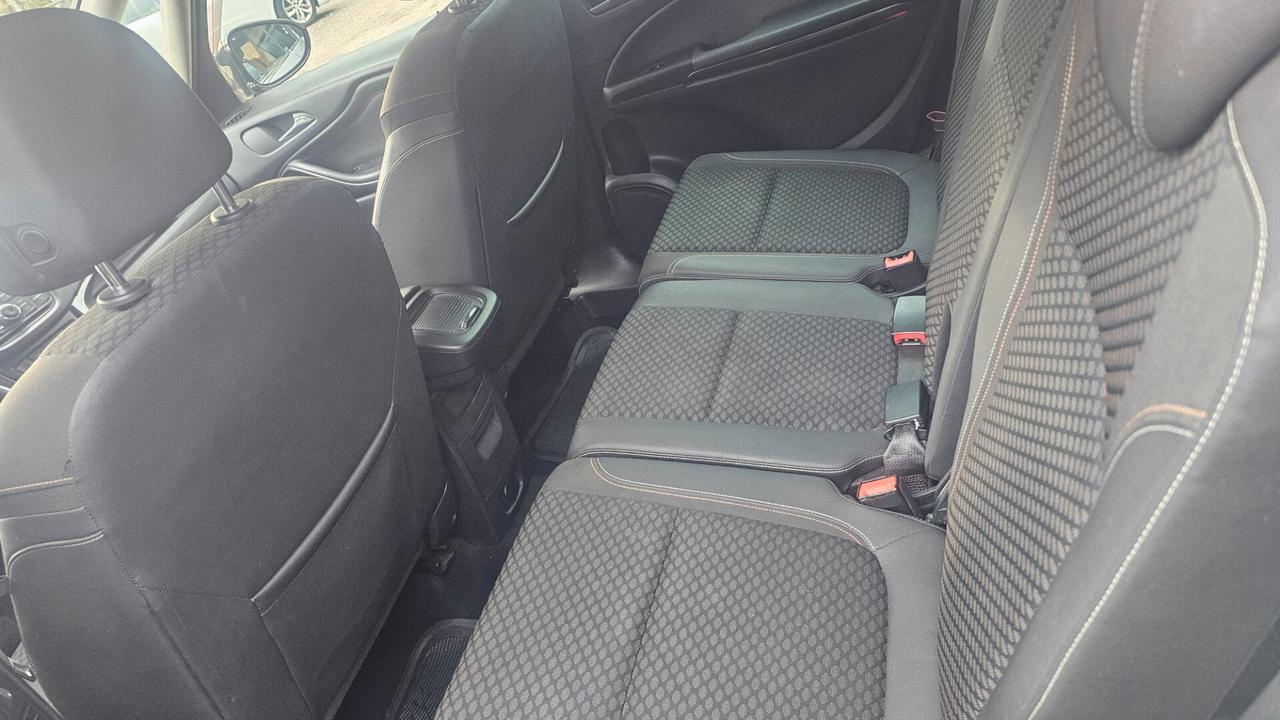 Opel Zafira Tourer 2.0 CDTi 130CV aut. Cosmo 7 posti automatica