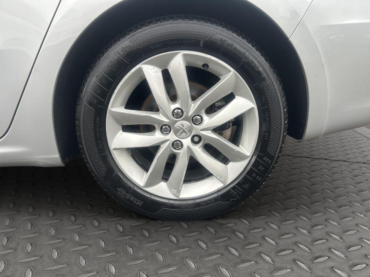 PEUGEOT - 508 SW SW 2.0 hdi Allure navi 140cv my15