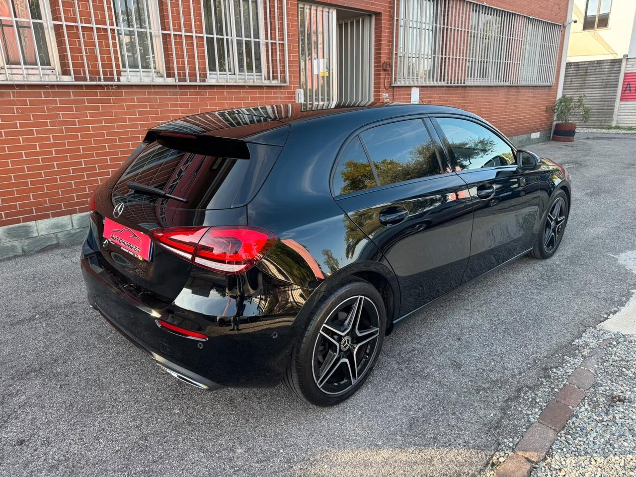 Mercedes-benz A 180 A180d 116cv Sport Night edition auto