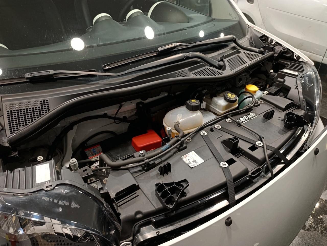 Smart ForTwo 70 1.0 twinamic Youngster 2018 Navi/tetto Panorama/Pelle