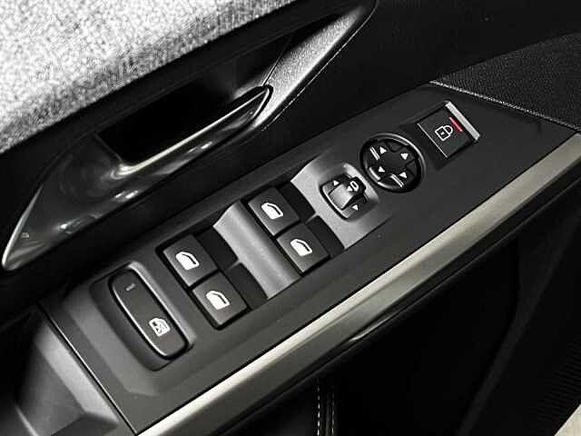 Peugeot 3008 Hybrid 145 e-DCS6 Allure