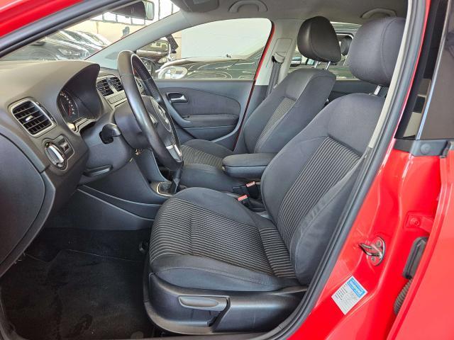 Volkswagen Polo Polo V 2009 5p 1.4 Highline