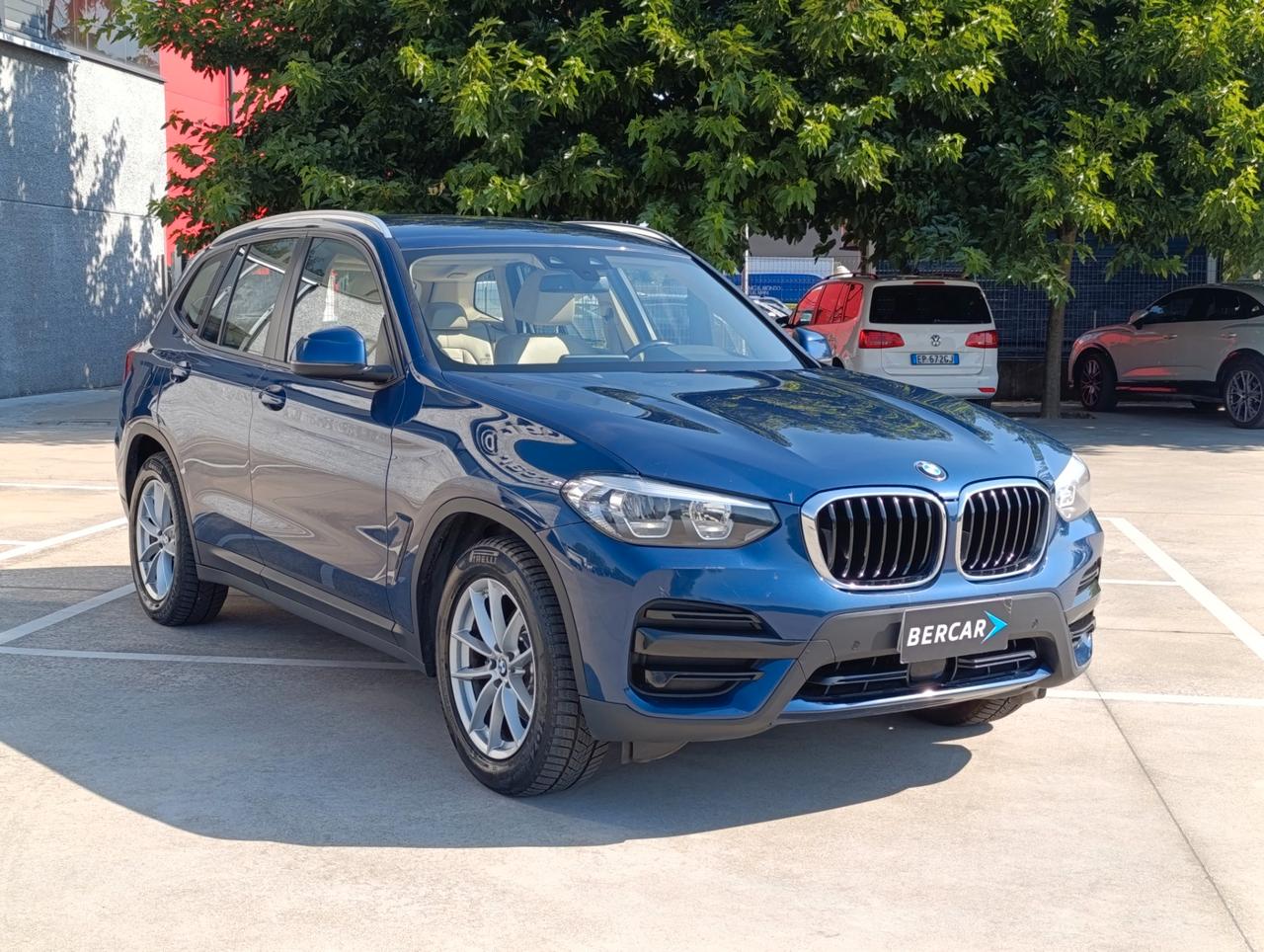 BMW X3 xdrive20d mhev 48V Business Advantage auto